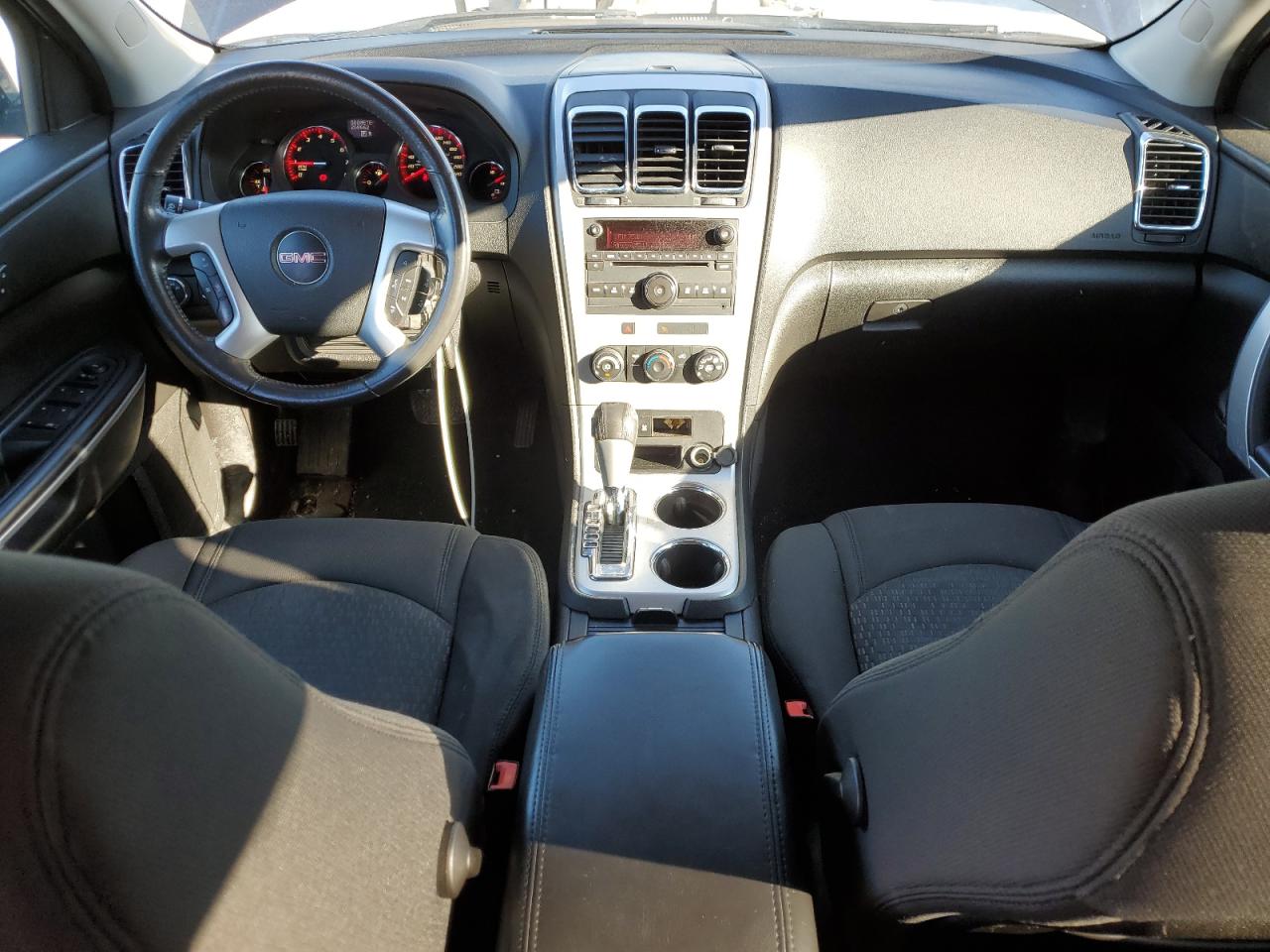 2012 GMC Acadia - Image 8