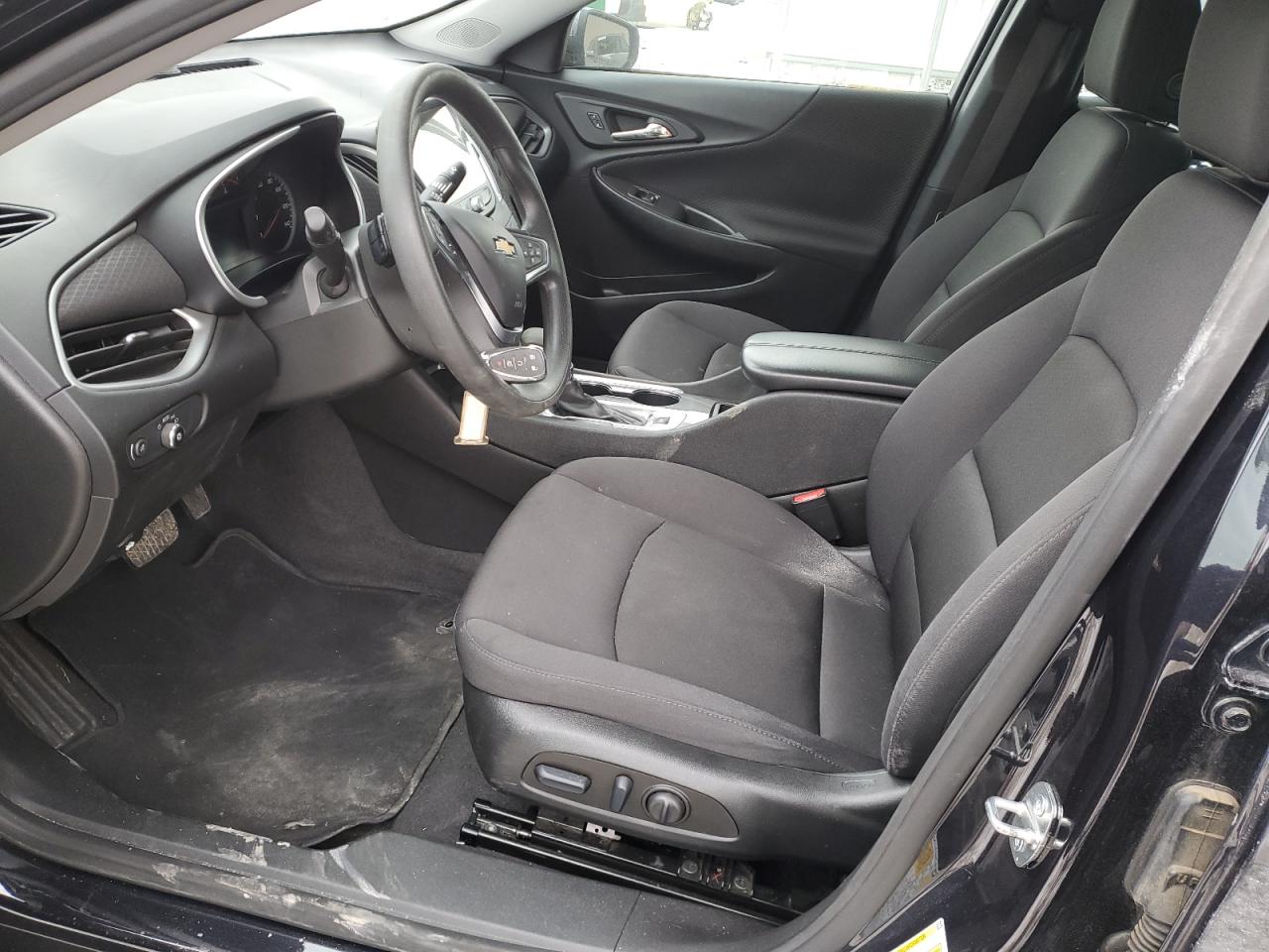 2023 Chevrolet Malibu - Image 7