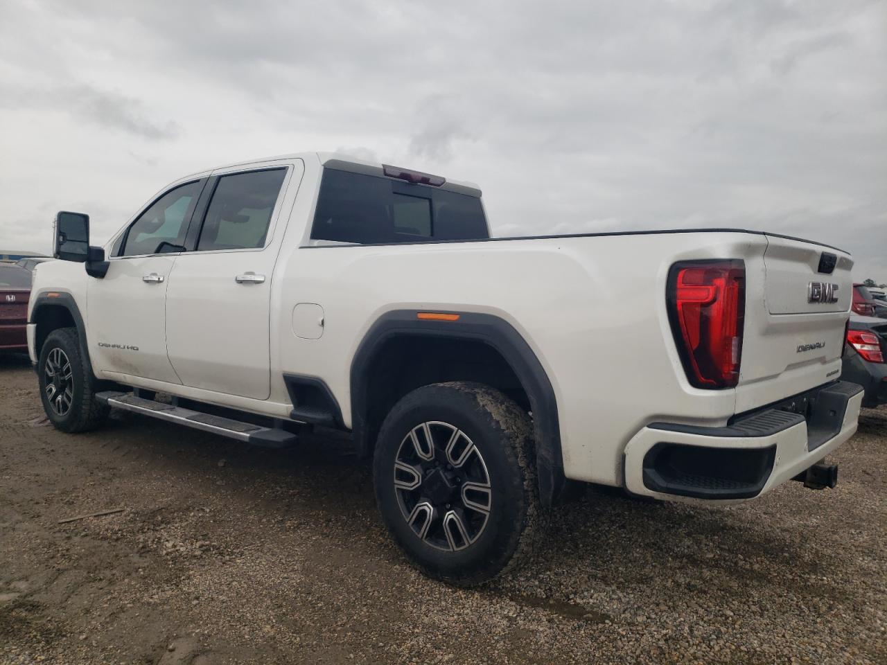 2020 GMC Sierra - Image 2