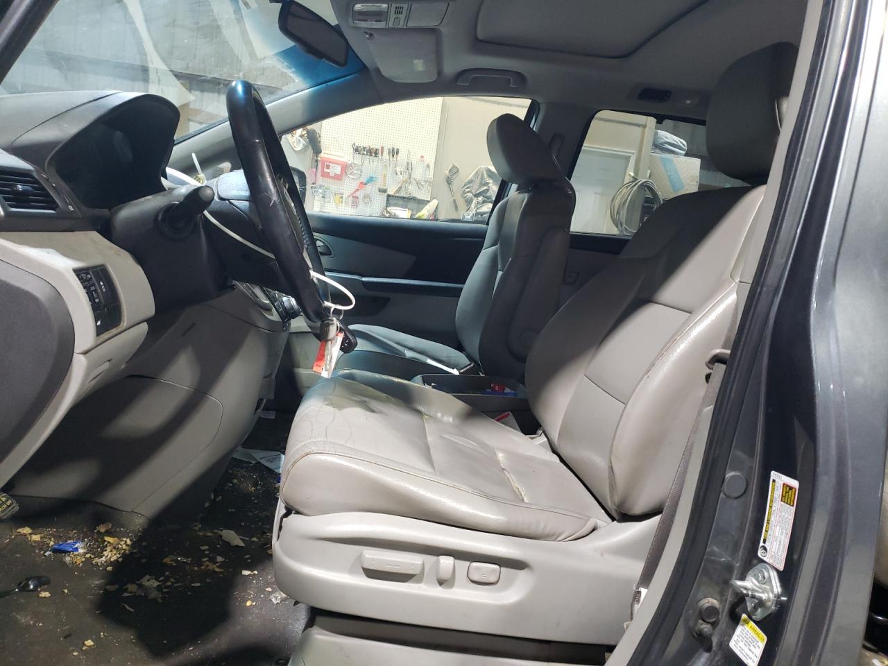 2011 Honda Odyssey - Image 7