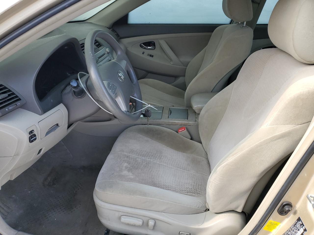 2011 Toyota Camry - Image 7
