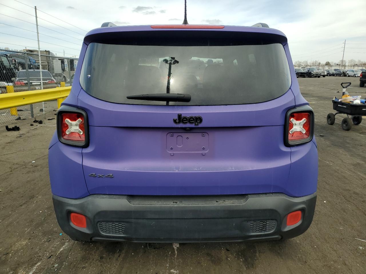 2016 Jeep Renegade - Image 6