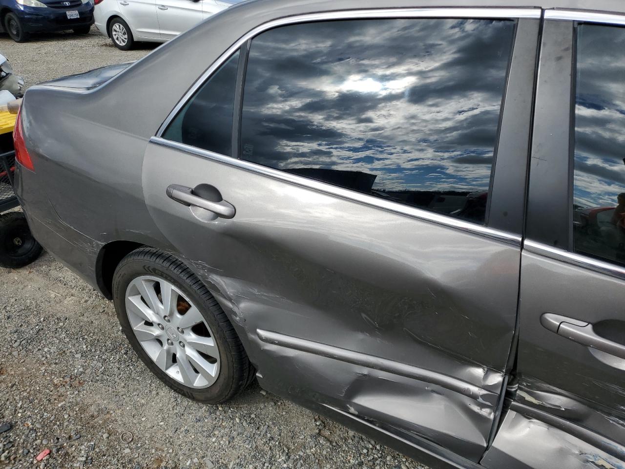 2006 Honda Accord - Image 10