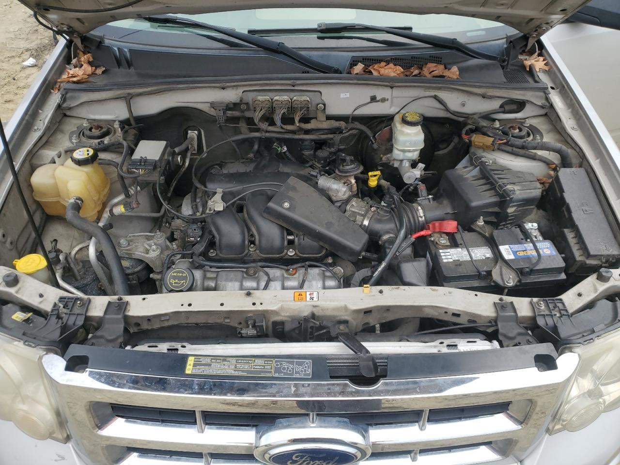 2008 Ford Escape - Image 12