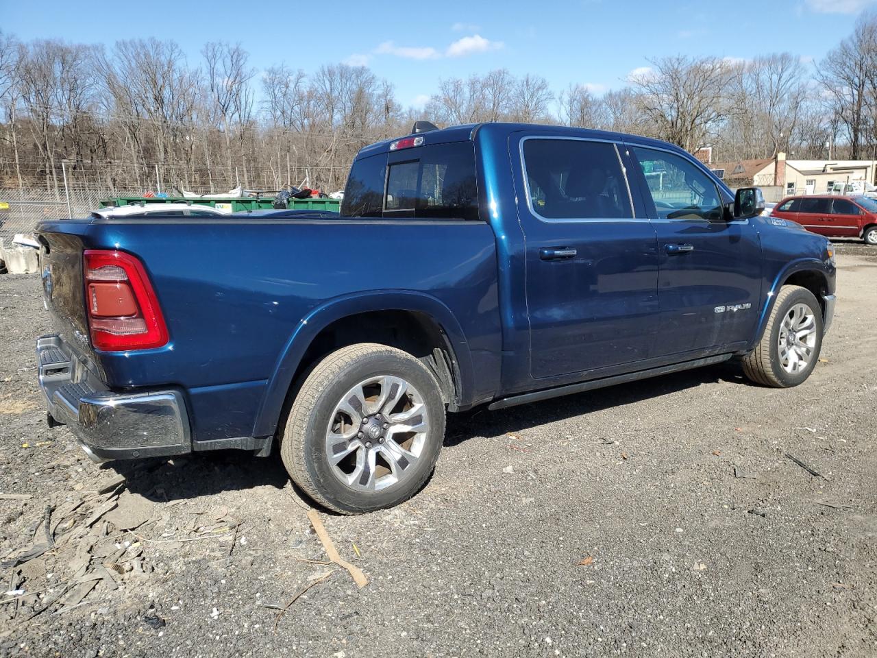 2019 RAM 1500 - Image 3