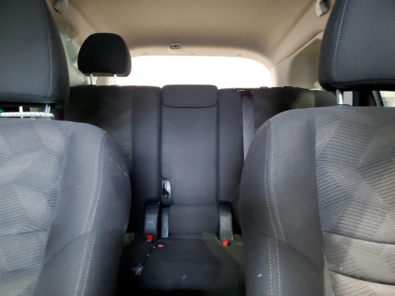 2016 Nissan Rogue - Image 10
