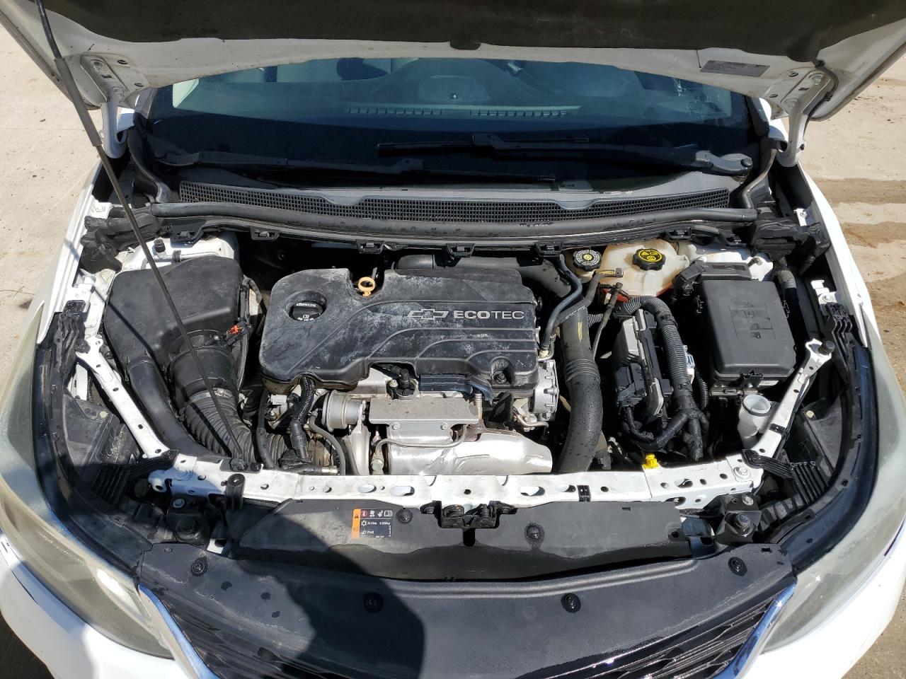 2017 Chevrolet Cruze - Image 11