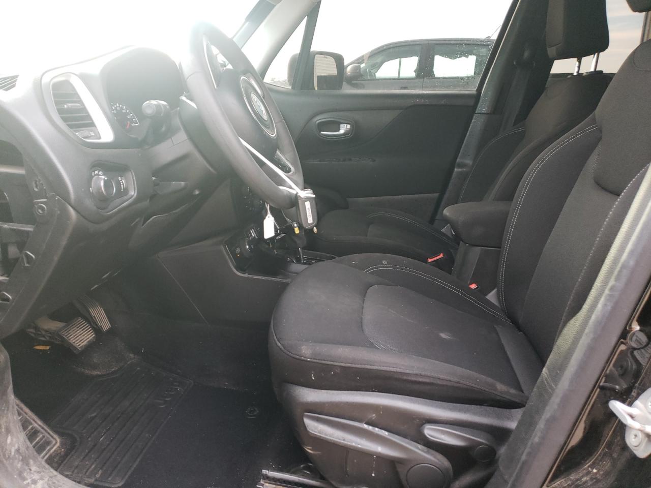2021 Jeep Renegade - Image 7