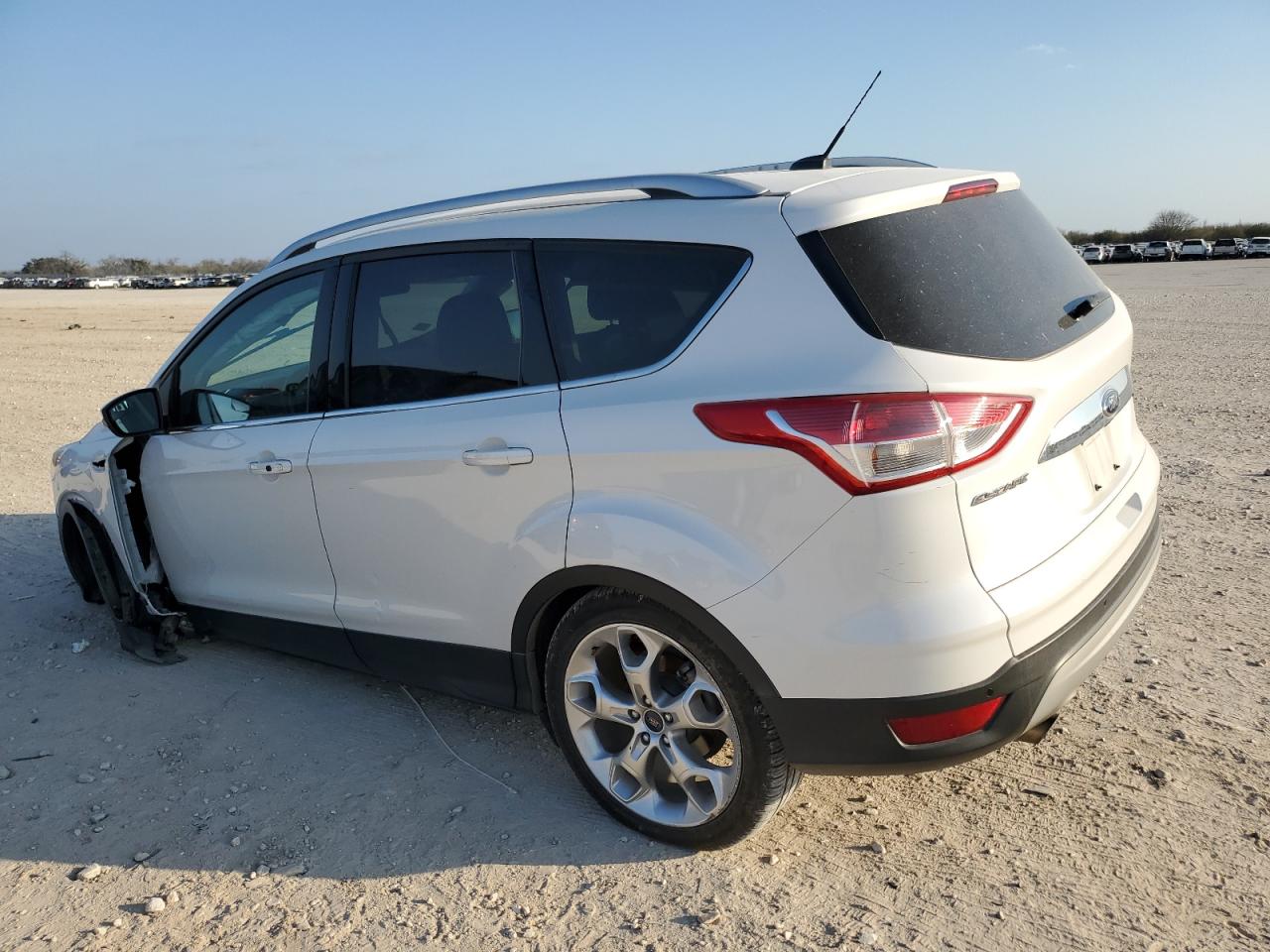 2014 Ford Escape - Image 2