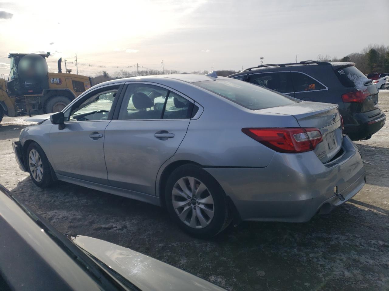2016 Subaru Legacy - Image 2