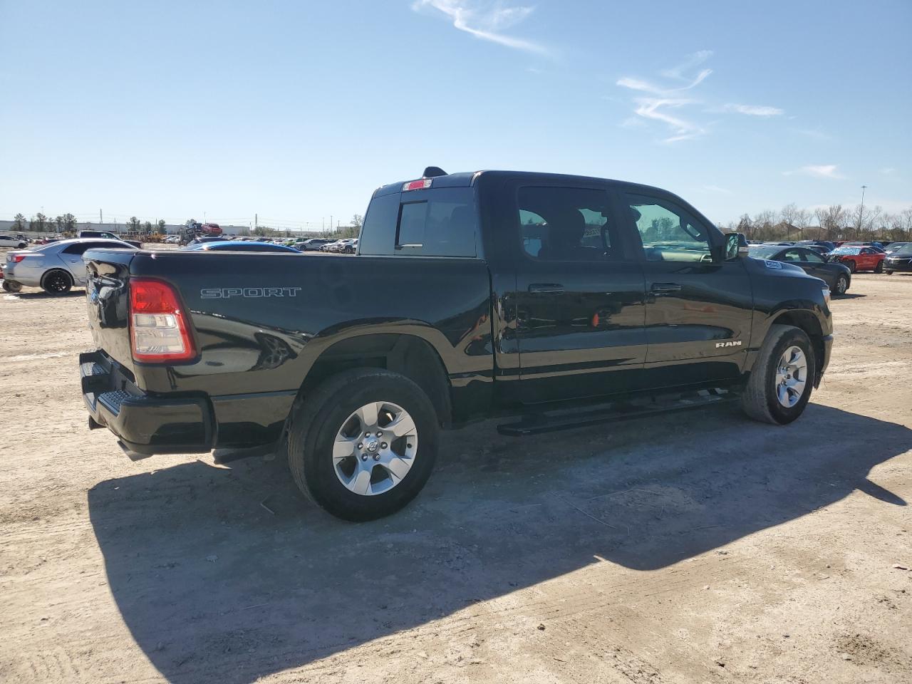 2022 RAM 1500 - Image 3