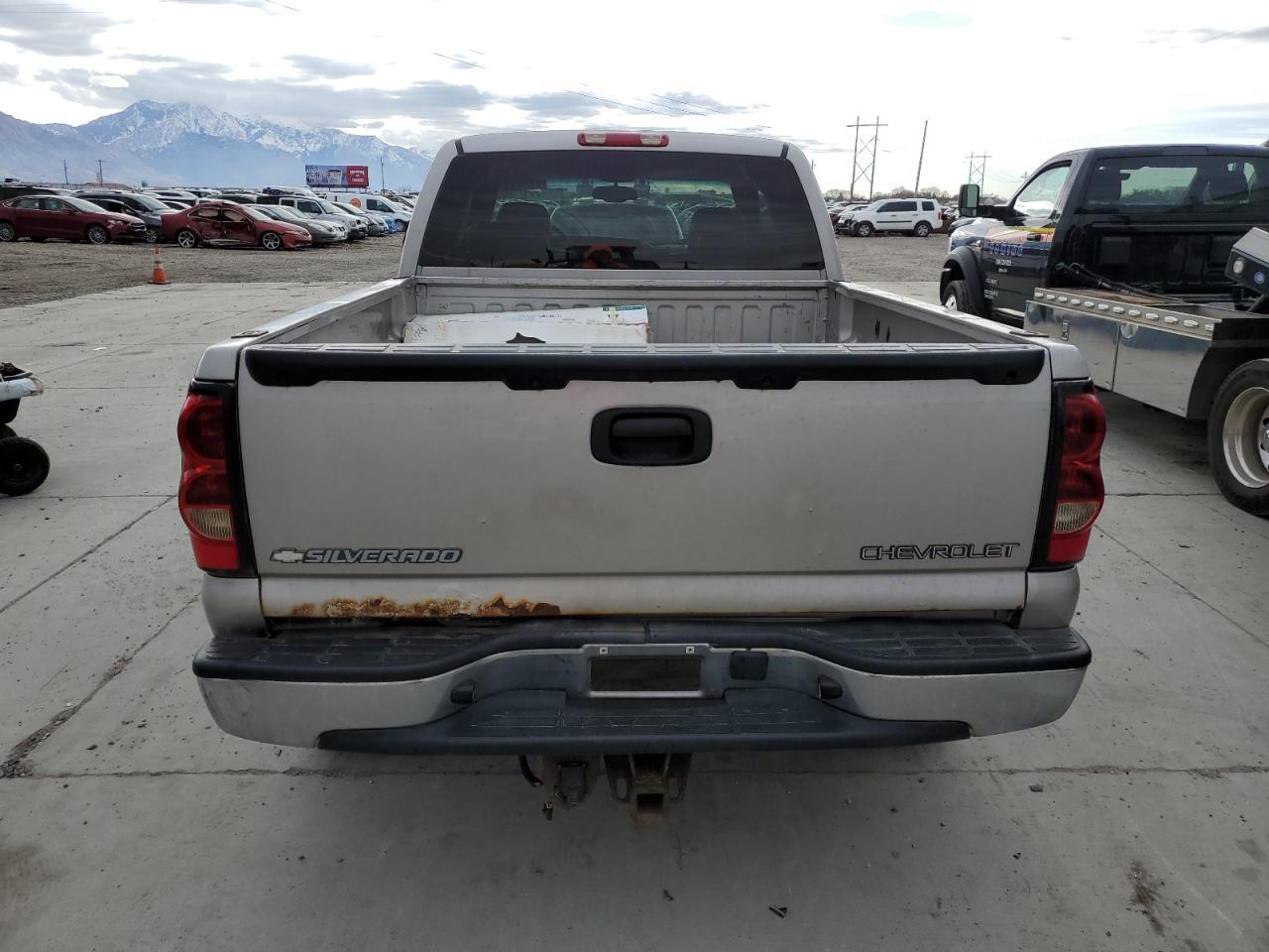 2005 Chevrolet Silverado - Image 6