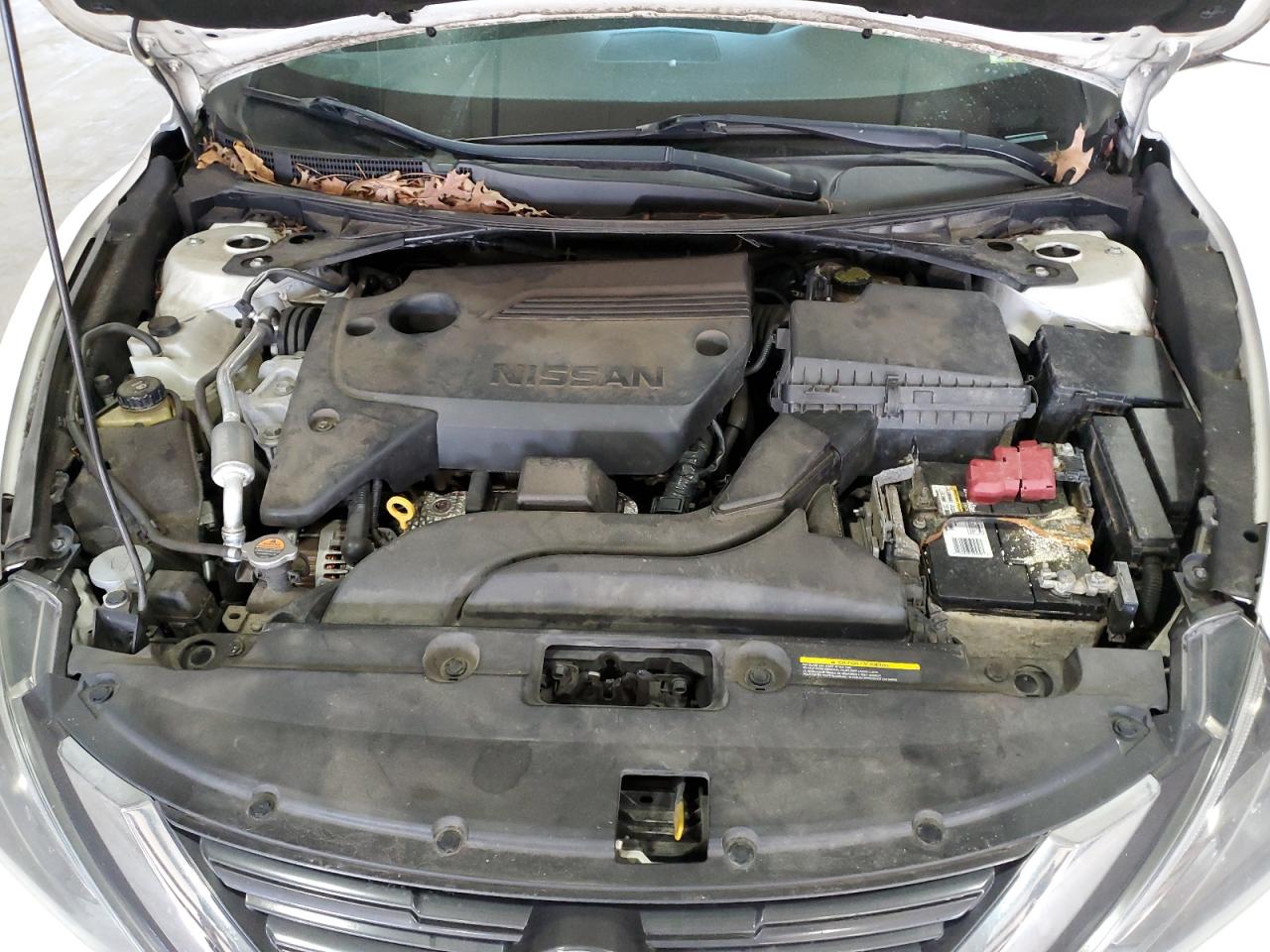 2017 Nissan Altima - Image 12