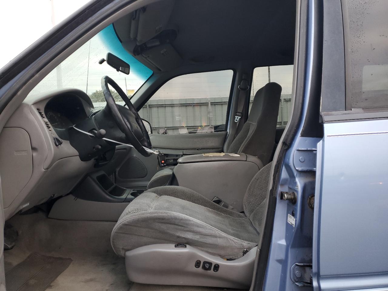 1997 Ford Explorer - Image 7
