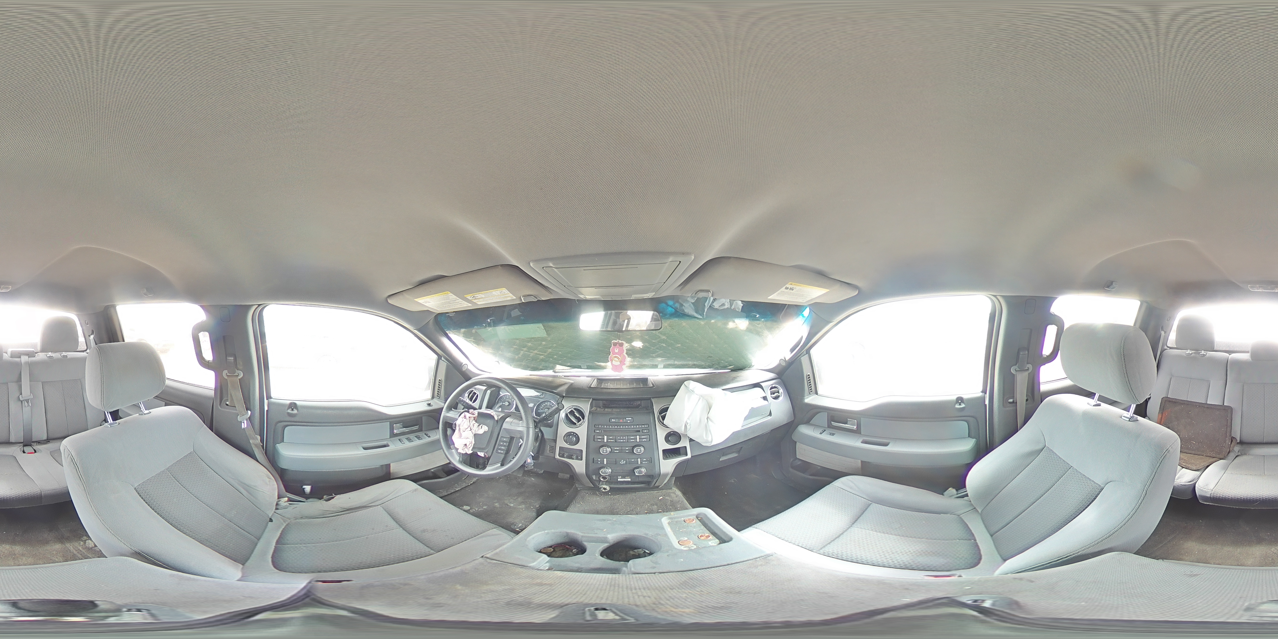 2014 Ford F-150 - Image 13