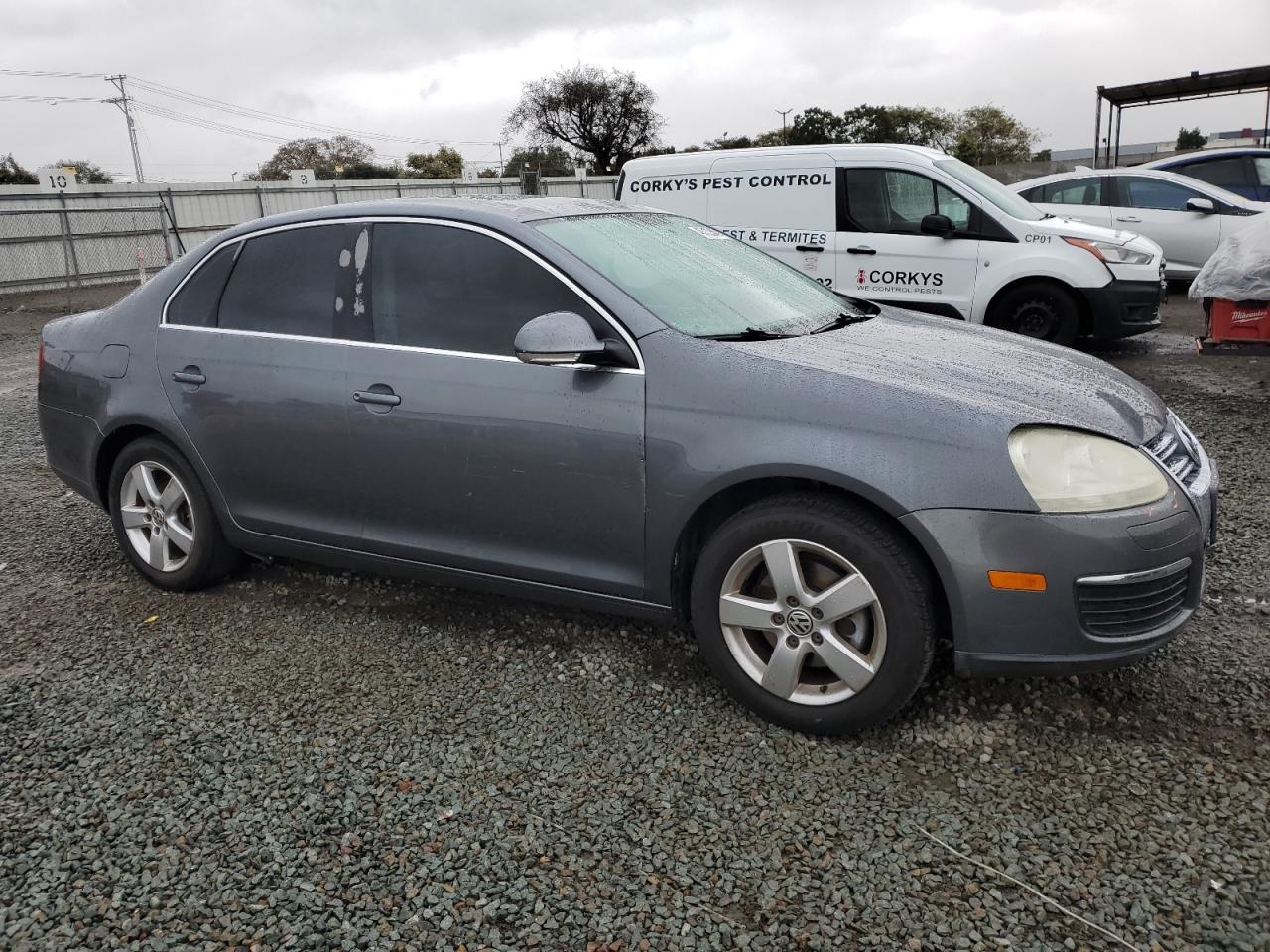 2008 Volkswagen Jetta - Image 4