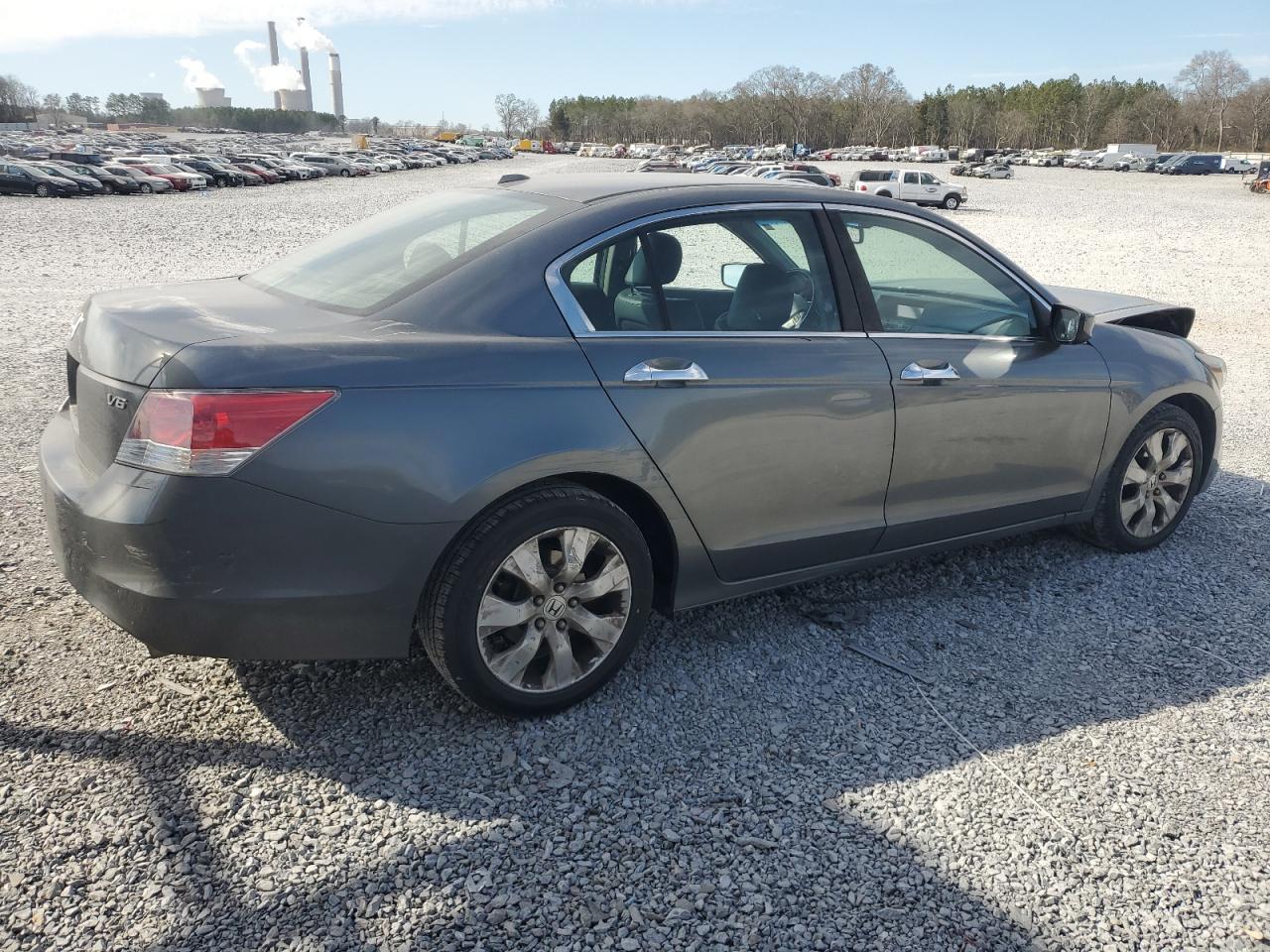 2009 Honda Accord - Image 3