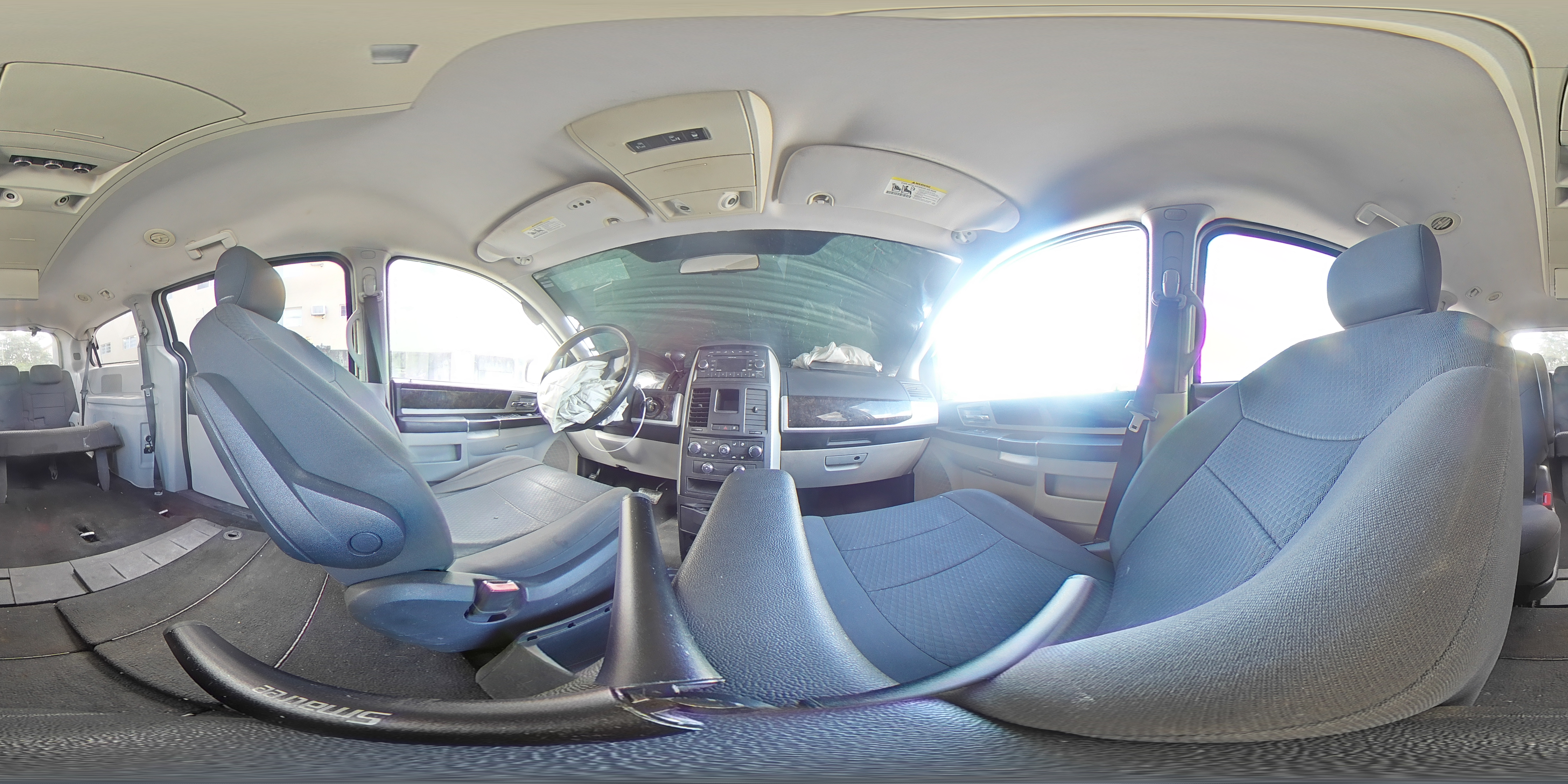 2010 Dodge Caravan - Image 14
