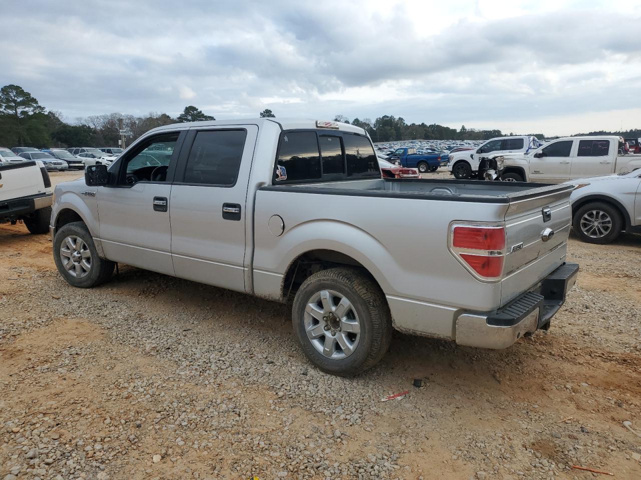 2013 Ford F-150 - Image 2