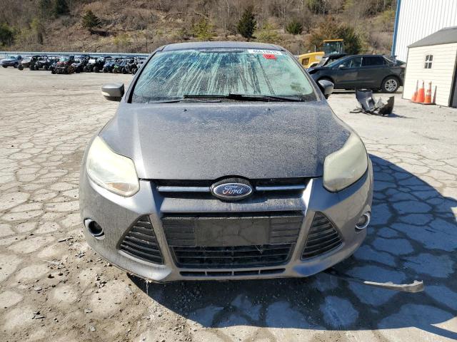Sedans FORD FOCUS 2012 Szary