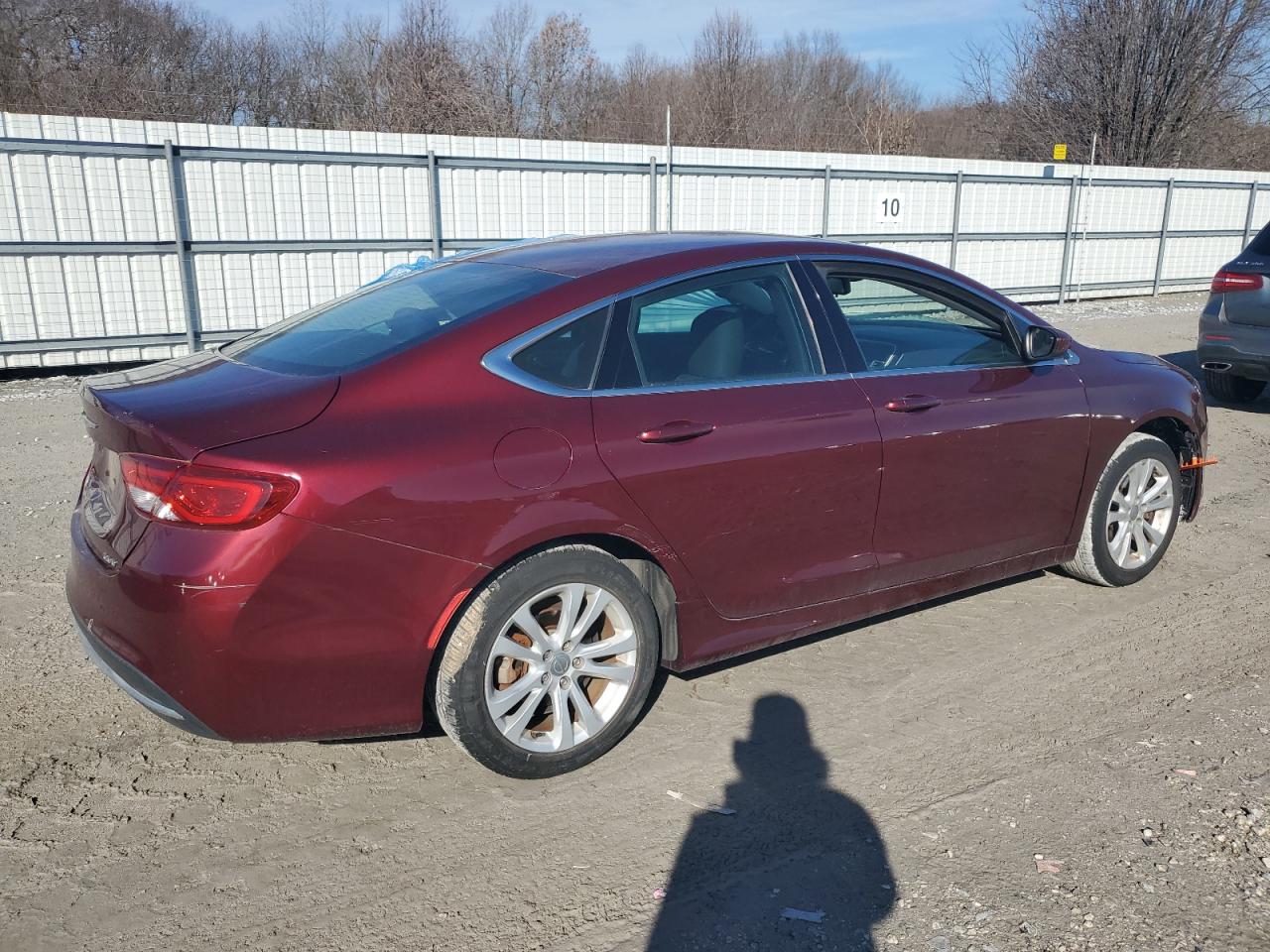 2016 Chrysler 200 - Image 3
