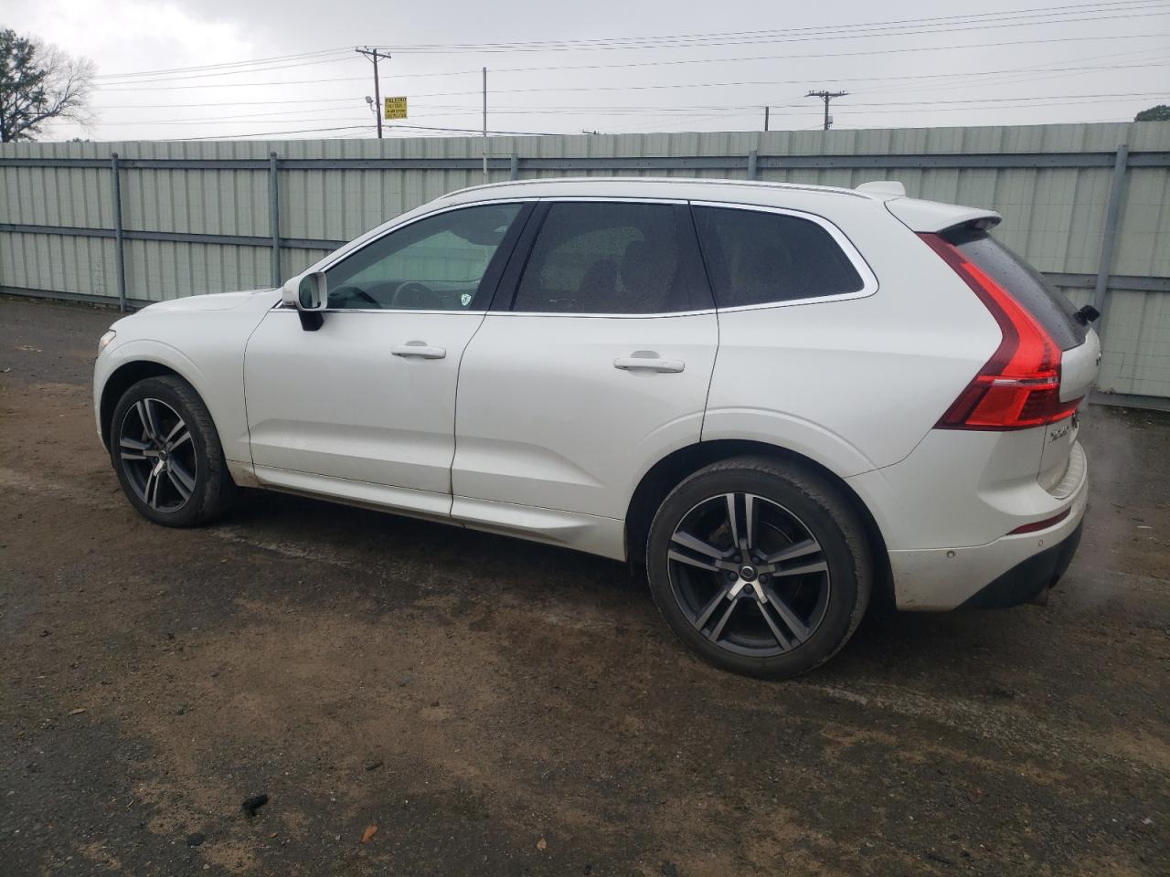 2019 Volvo XC60 - Image 2