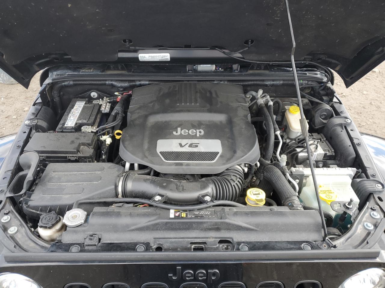 2017 Jeep Wrangler - Image 12
