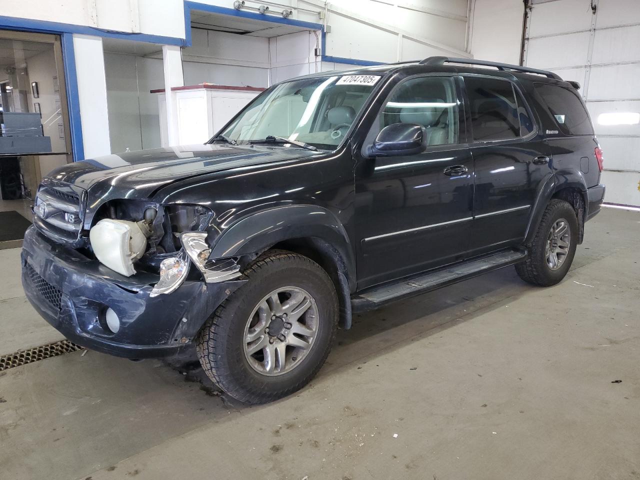 2004 Toyota Sequoia Limited for Sale in Pasco, WA - Front End