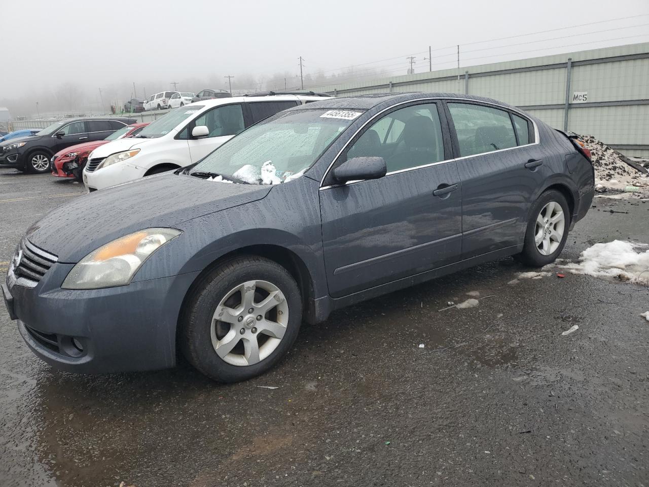 2009 Nissan Altima - Image 1