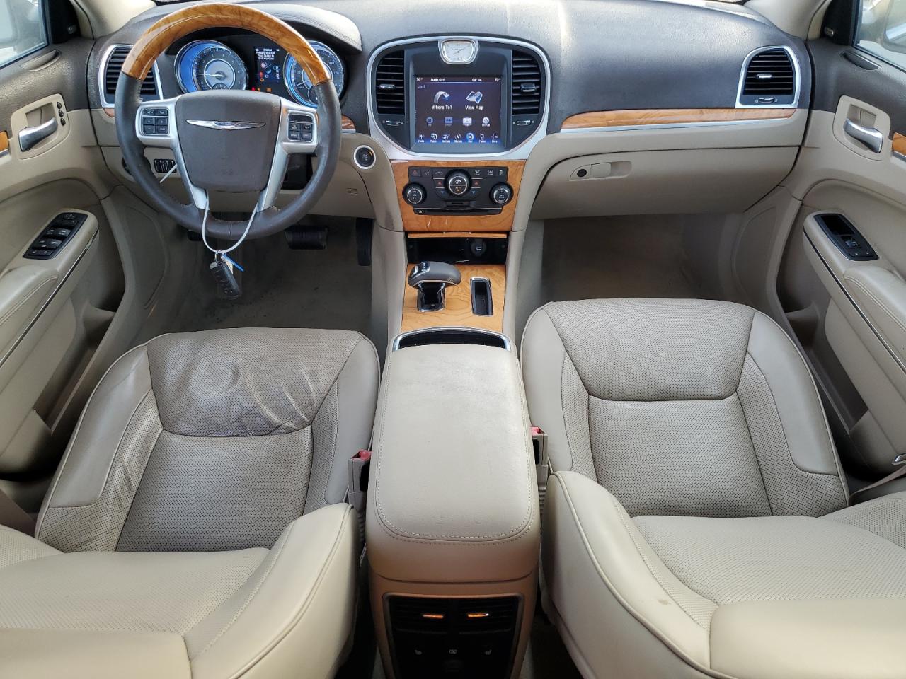 2013 Chrysler 300 - Image 8