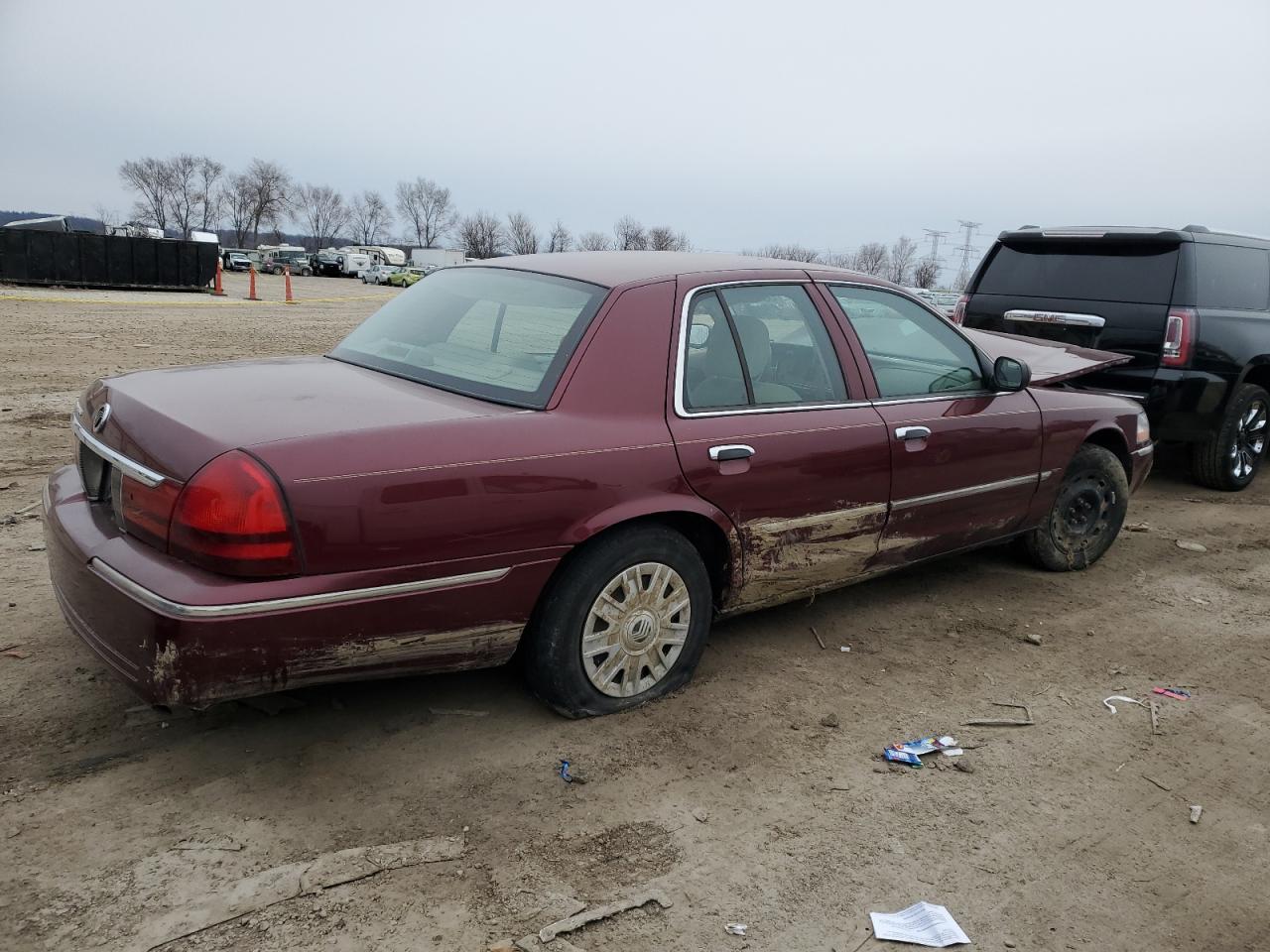 2004 Mercury Grand Marquis - Image 3