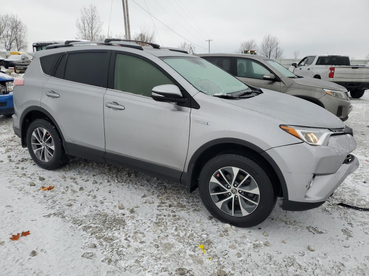 2017 Toyota RAV 4 - Image 4
