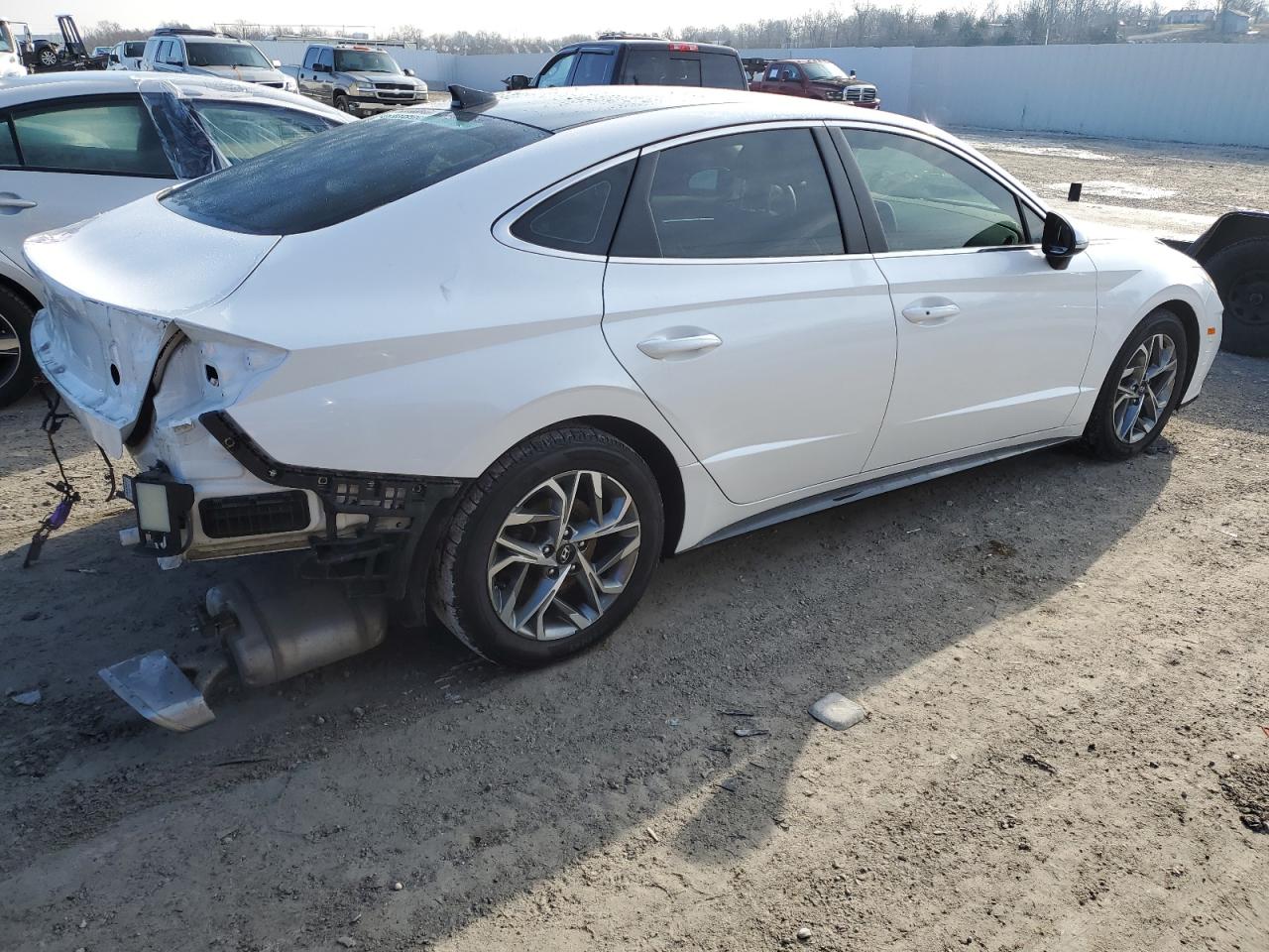 2022 Hyundai Sonata - Image 3
