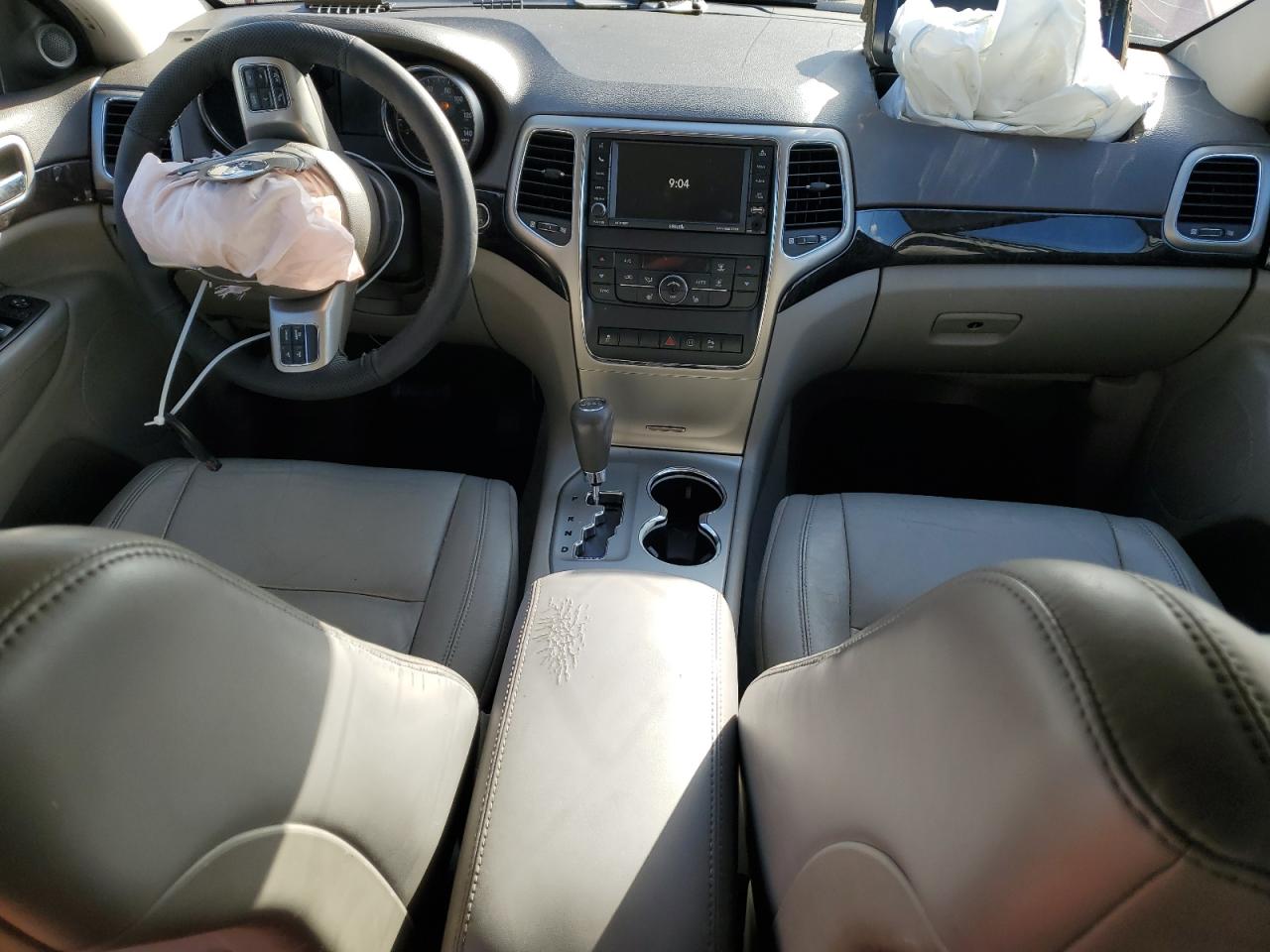 2012 Jeep Grand Cherokee - Image 8