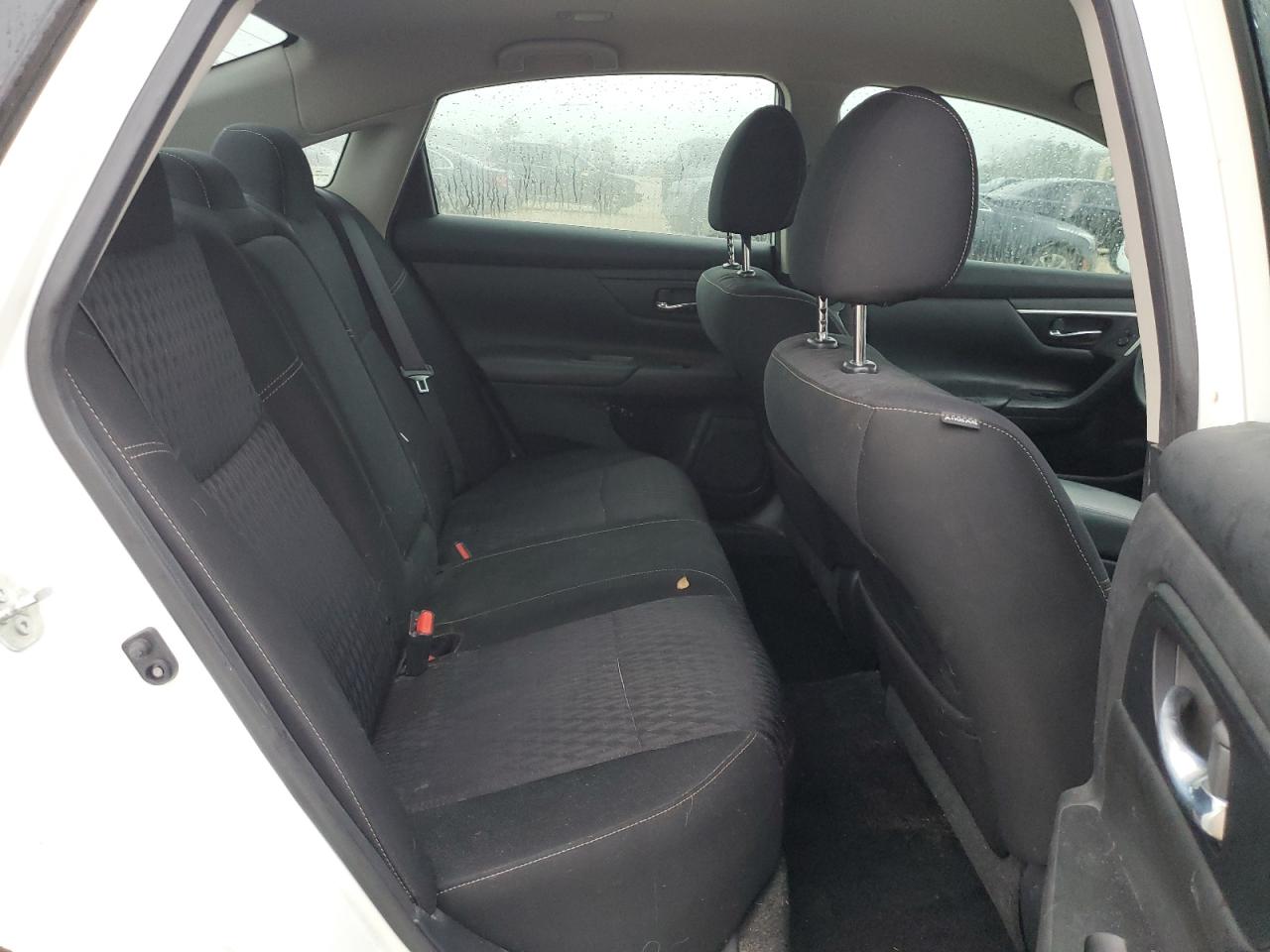 2018 Nissan Altima - Image 10