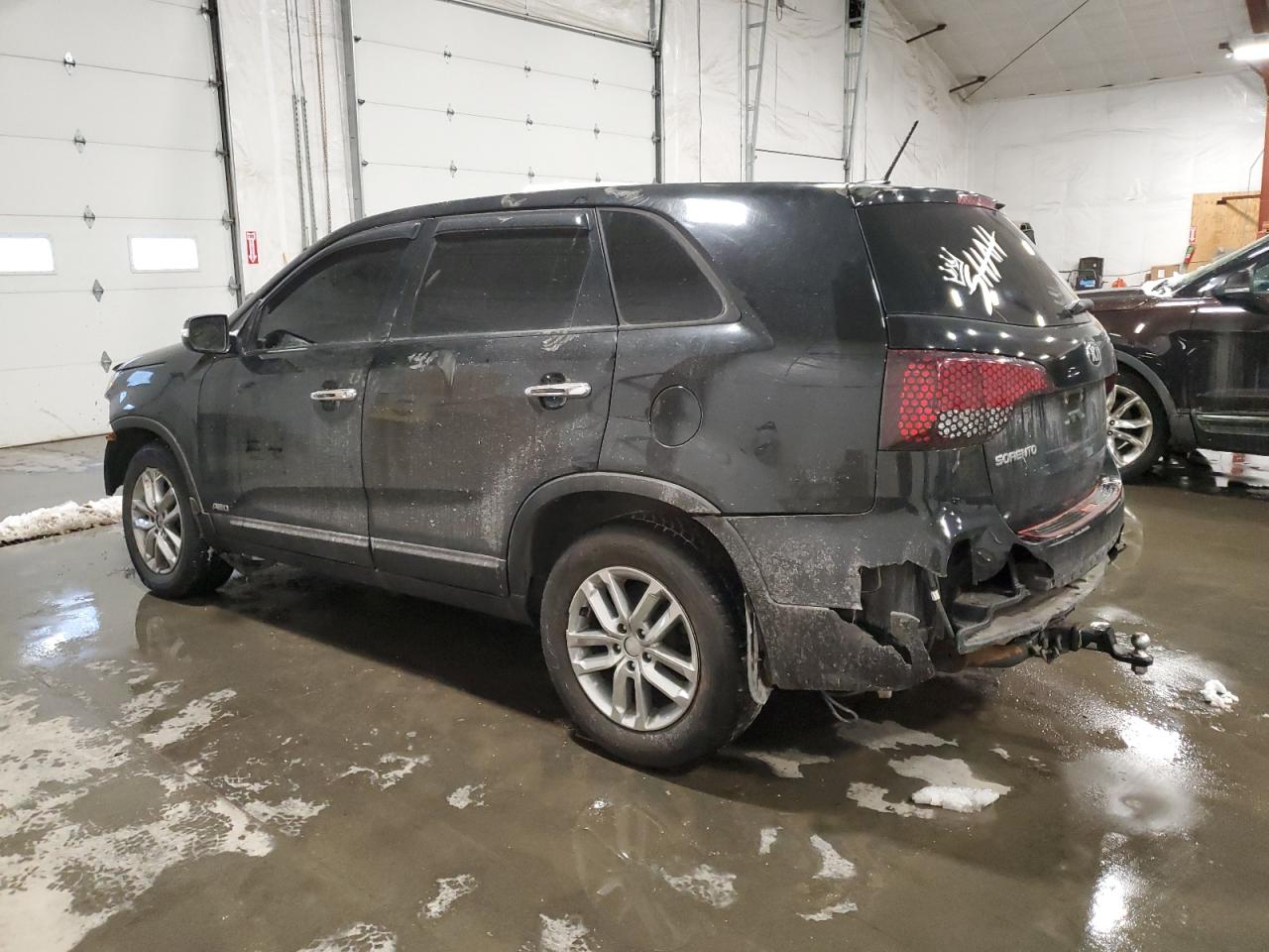 2015 Kia Sorento - Image 2