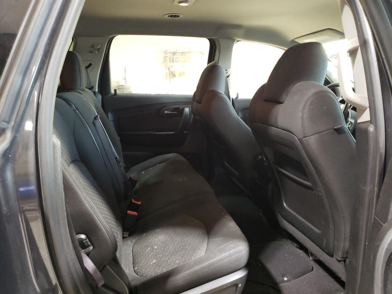 2012 Chevrolet Traverse - Image 11
