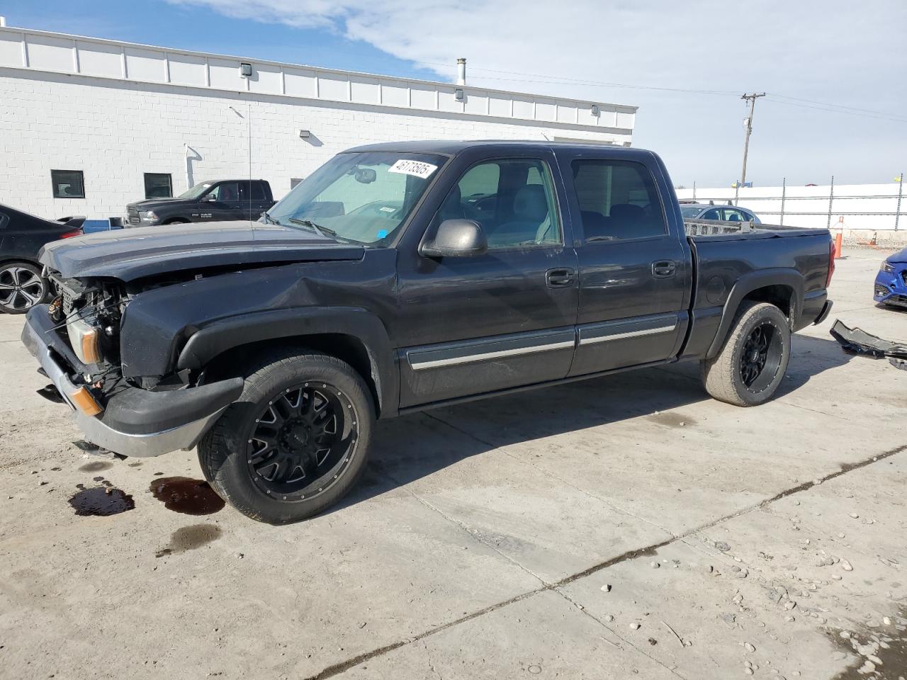 2005 Chevrolet Silverado - Image 1