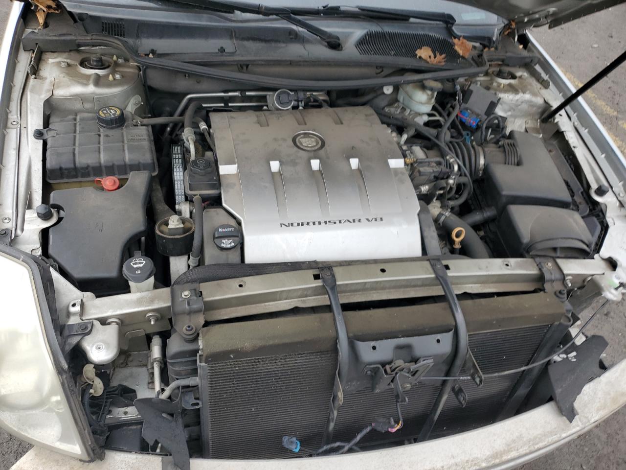 2010 Cadillac DTS - Image 11