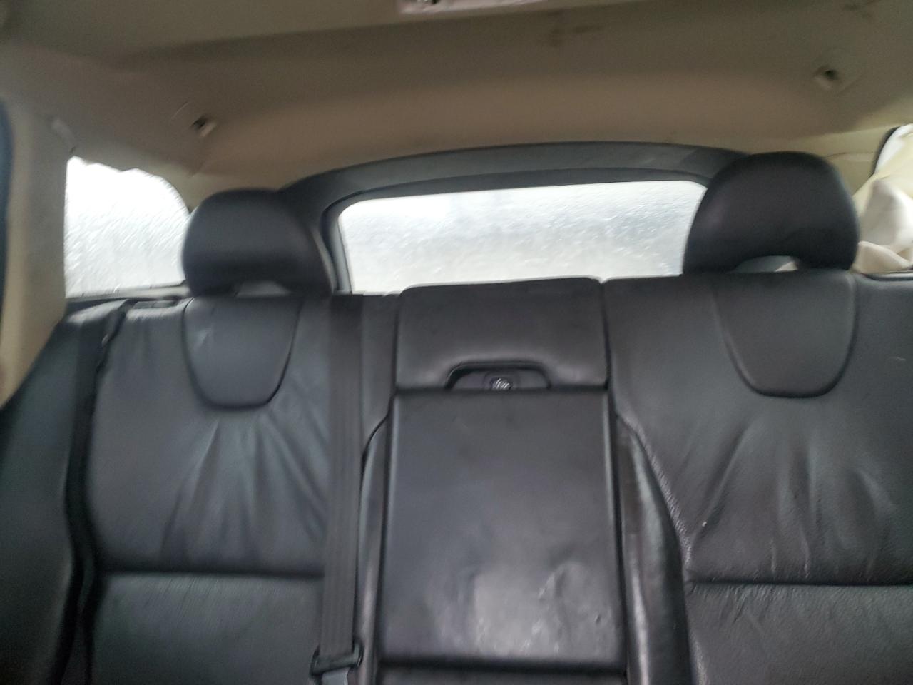 2010 Volvo XC60 - Image 10