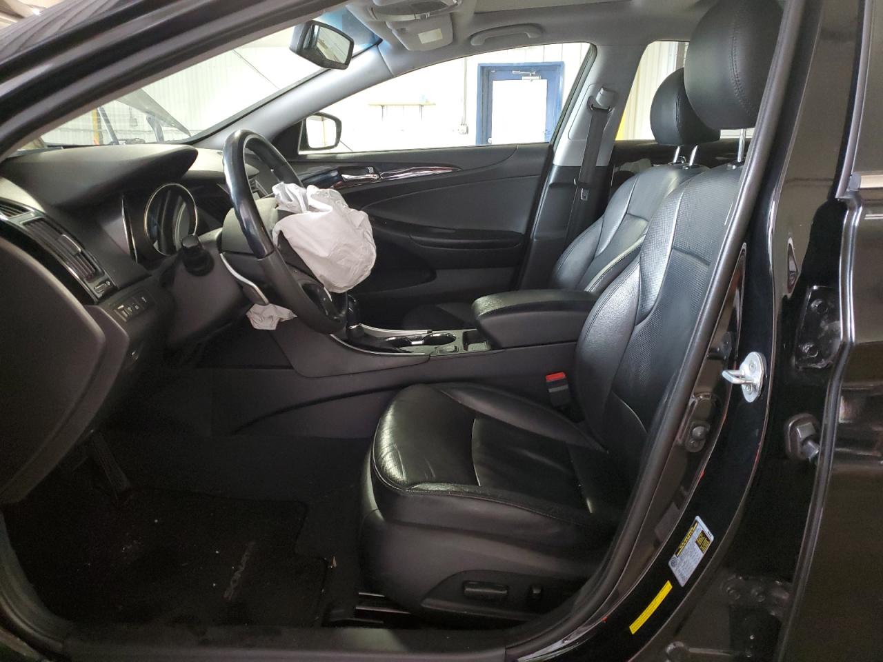2013 Hyundai Sonata - Image 7