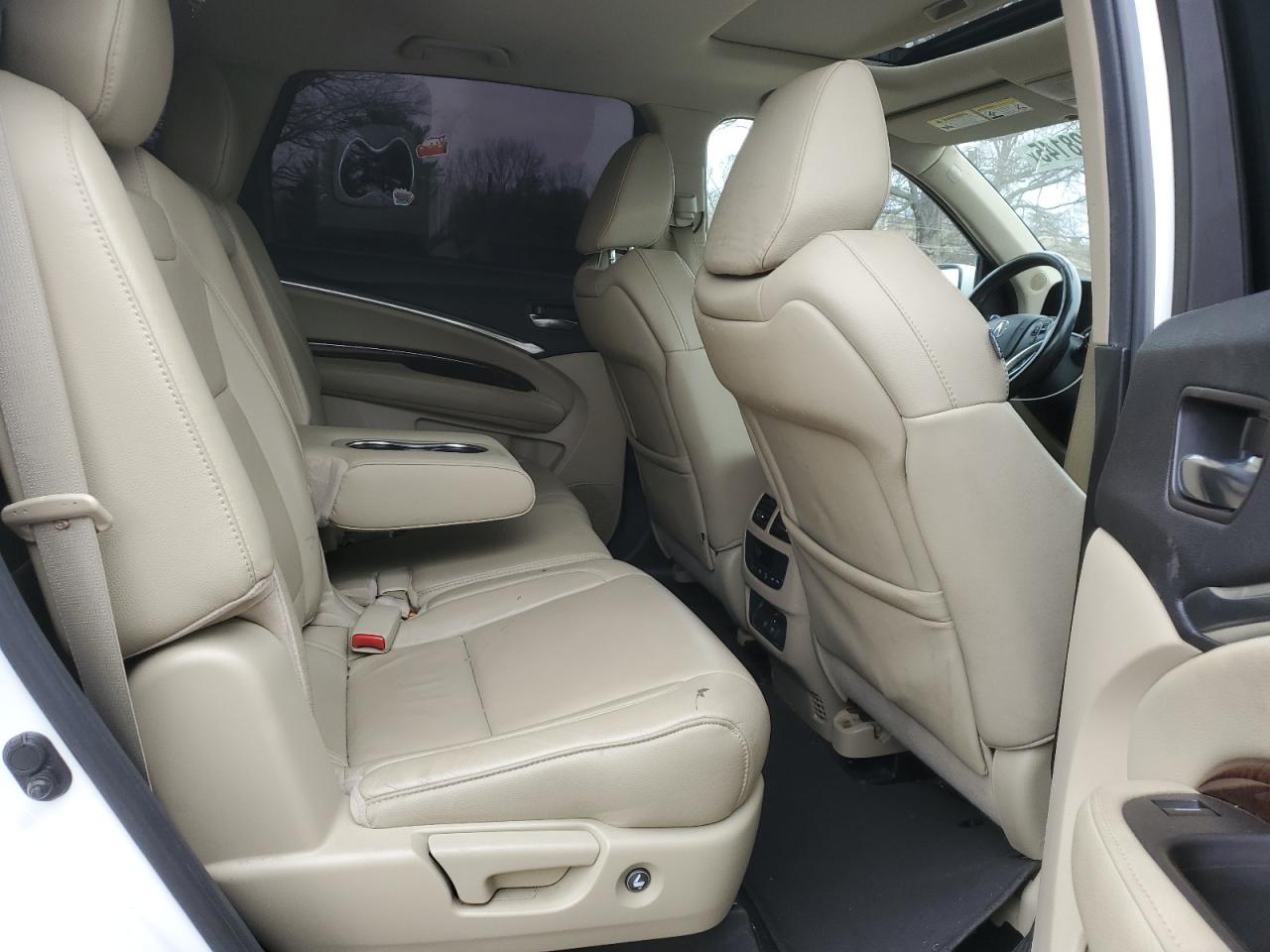 2018 Acura MDX - Image 11