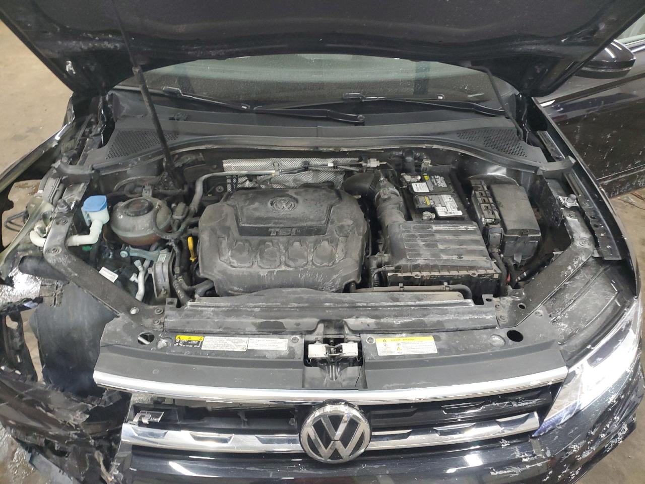2021 Volkswagen Tiguan - Image 13