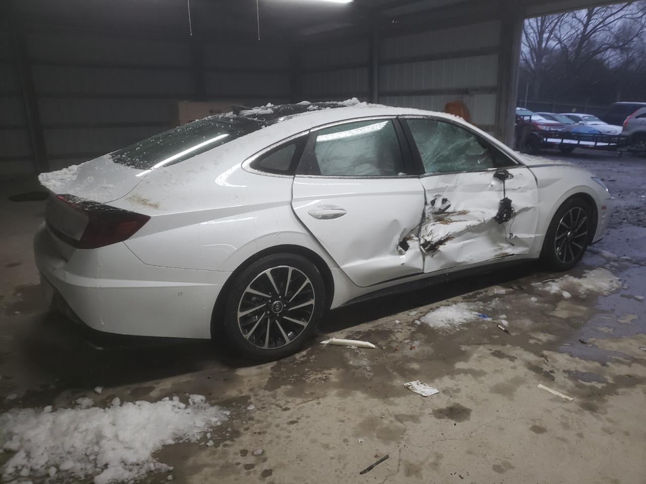 2021 Hyundai Sonata - Image 3