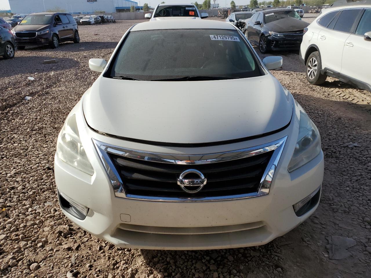 2015 Nissan Altima - Image 5