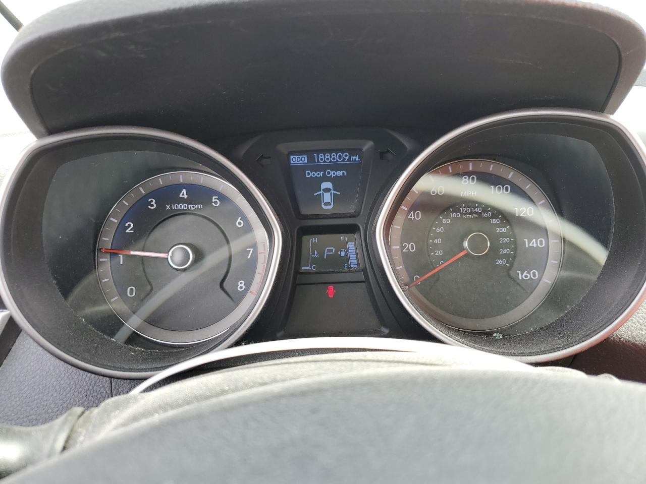 2013 Hyundai Elantra - Image 9