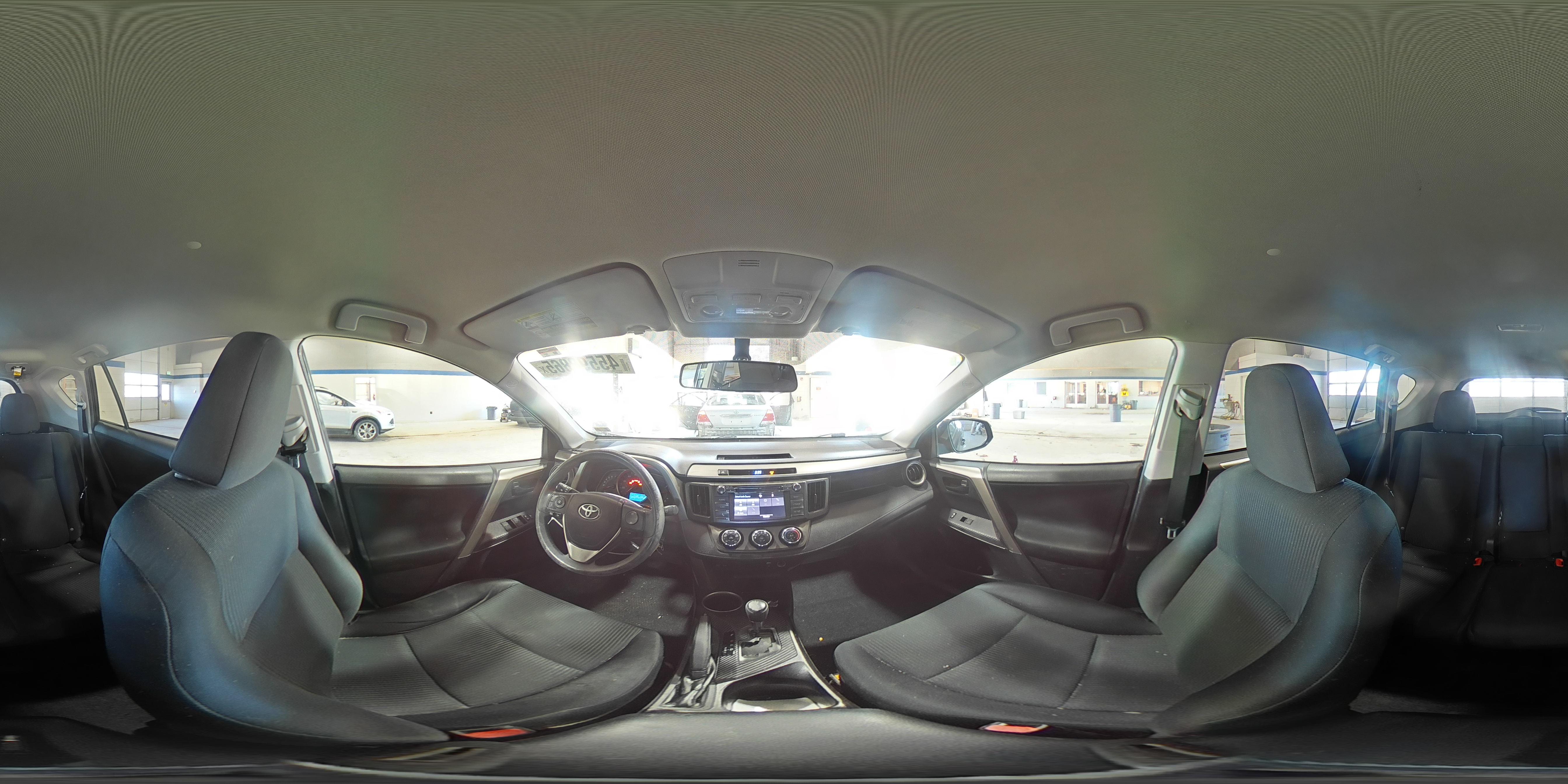 2014 Toyota RAV 4 - Image 14