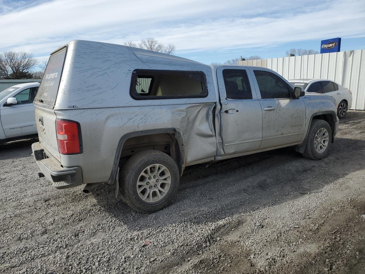 2015 GMC Sierra - Image 3