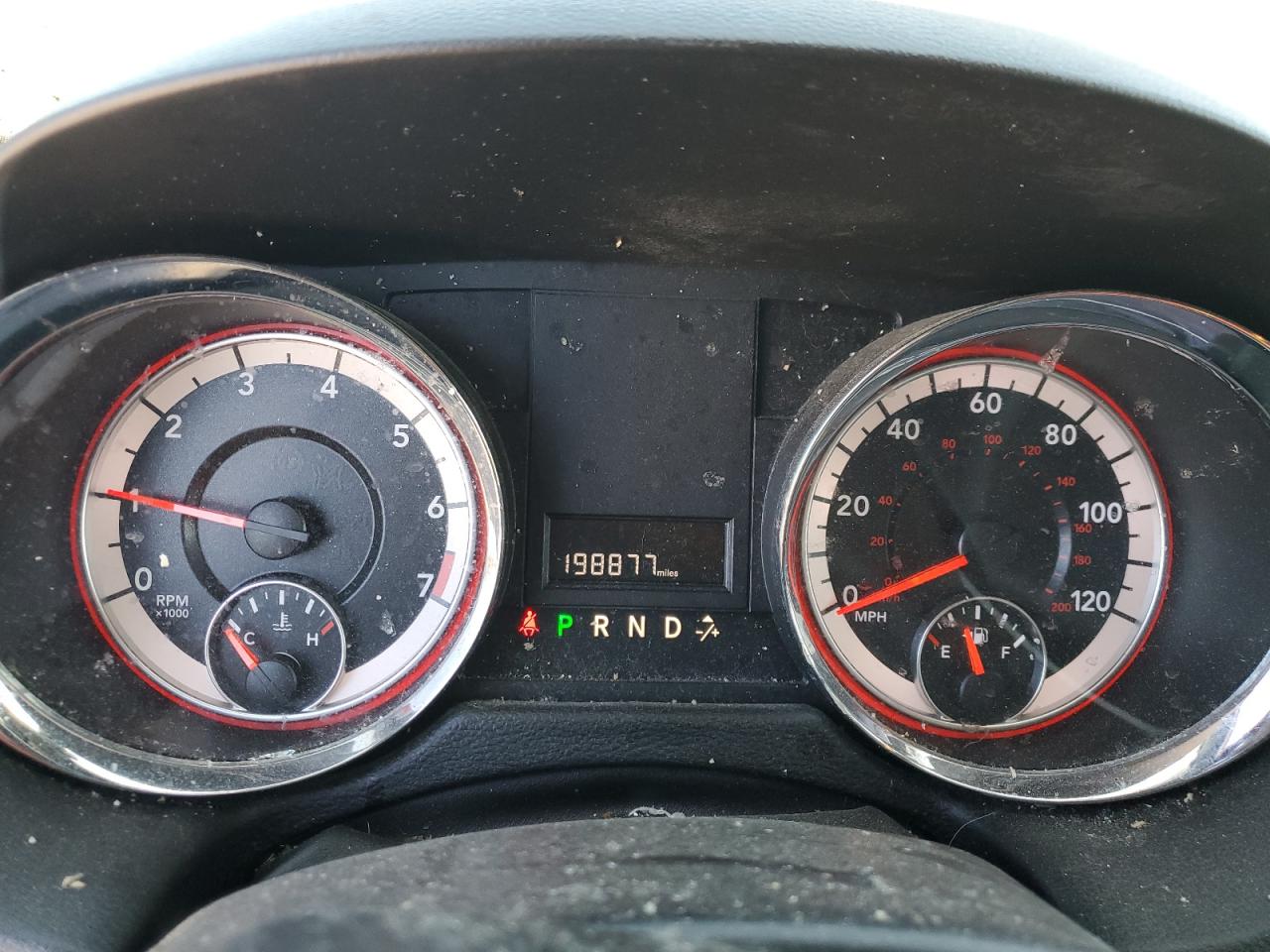 2020 Dodge Caravan - Image 9