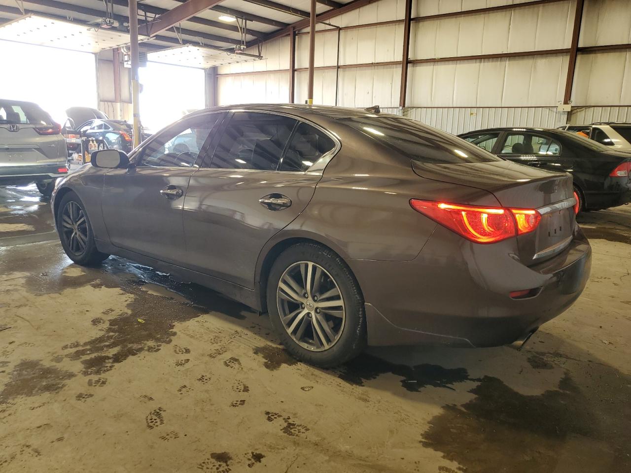 2017 Infiniti Q50 - Image 2